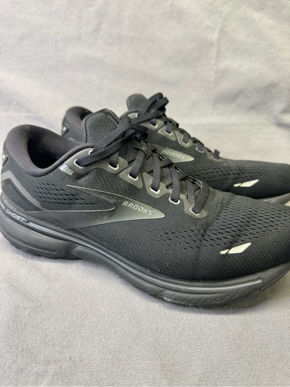 Brooks Ghost 15 Running Shoes Women Size 10.5 D Wide Black Comfort Low Sneakers